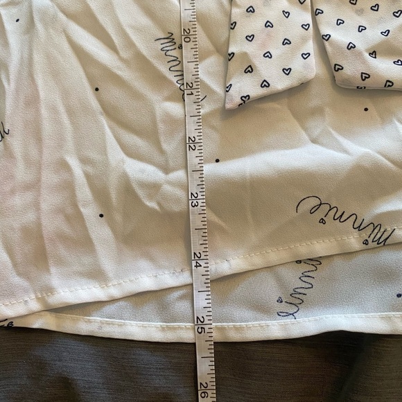 Disney Lauren Conrad Collab Mickey Minnie signature Cream Blouse Top - Picture 4 of 7